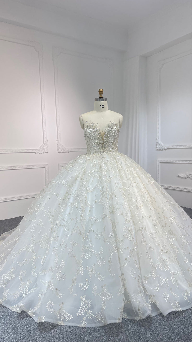 OEM23-28 OEM23-28 Strapless three-dimensional diamond decoration, LUXURY HEAVY BEADING BALL GOWN - wholesale wedding dress