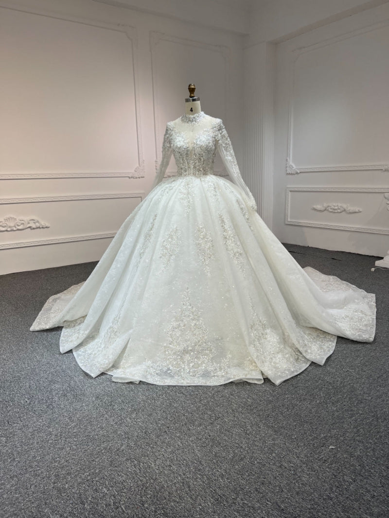 Z315 OEM # Z315 Long-sleeved sweetheart neckline, luxurious lace beading ball gown dress - wholesale wedding dress